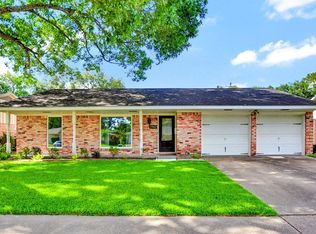5902 Birdwood Rd, Houston, TX 77074
