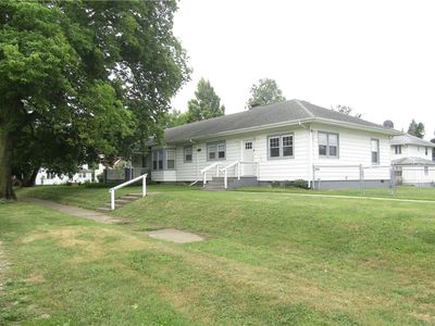 216 Maple St, Rossville, IL, 60963