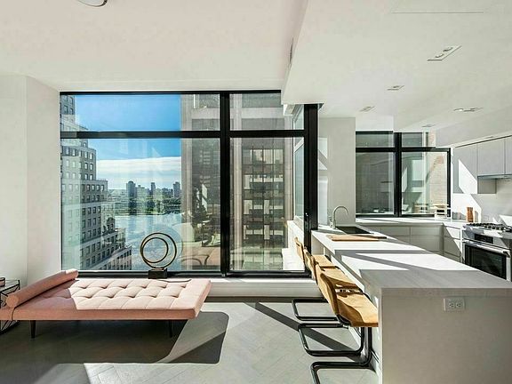 3rd image of 101 Wall St Penthouse A