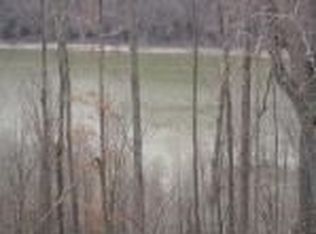 14 Bridge Pointe Ln, Sparta, TN 38583