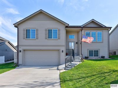 16619 Potter St, Bennington, NE, 68007