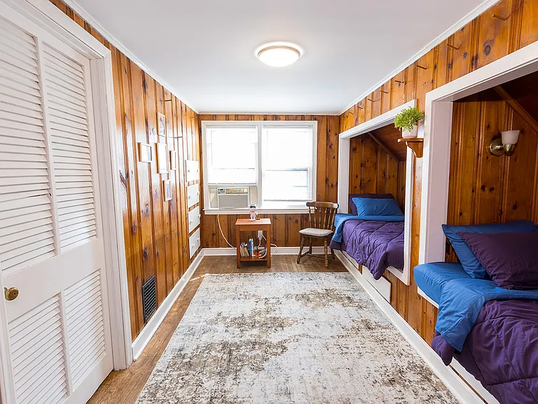 30 Florence Ave — Photo 23