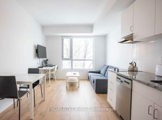 1800 Simcoe St N #304, Oshawa, ON L1G 0C2