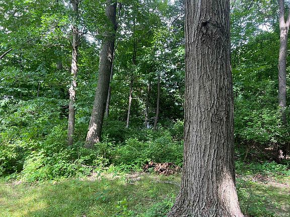 2nd image of Menominee Dr
