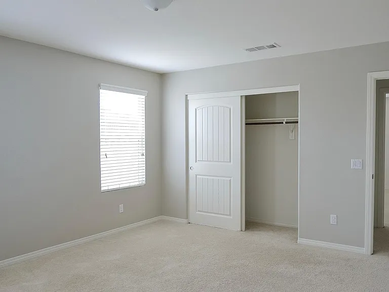 14810 Shelburne Ct — Photo 29
