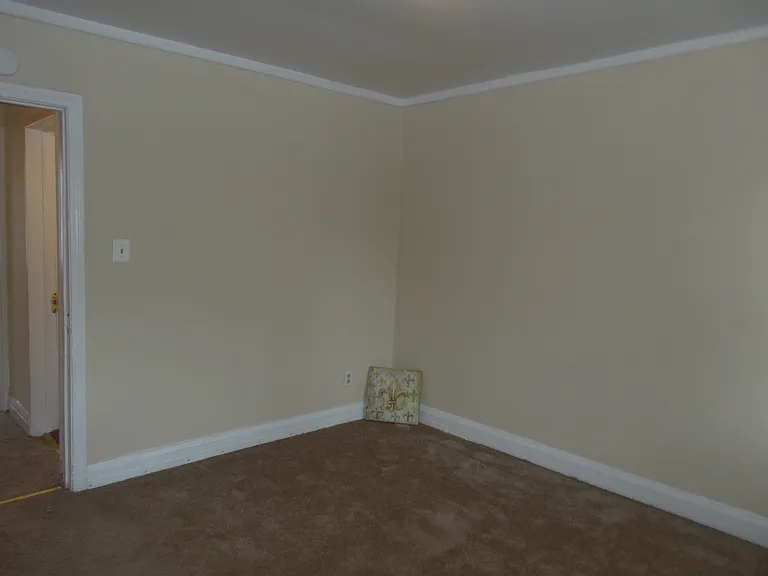 49 Talbott St — Photo 10