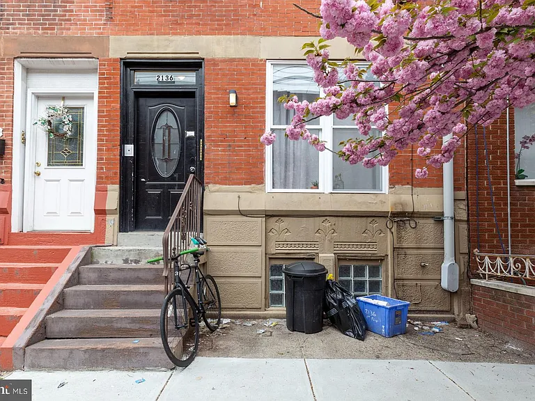 2136 S 15th St #3F — Photo 17