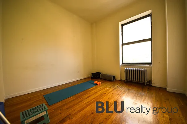 Rented by BLU Real Estate | media 8