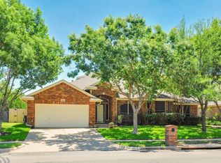 6407 Redstone Dr, Arlington, TX 76001