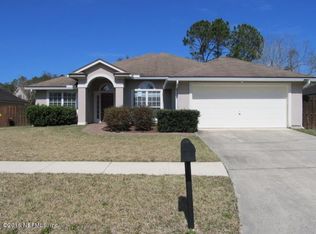 5323 Summit Lake Dr, Jacksonville, FL 32258