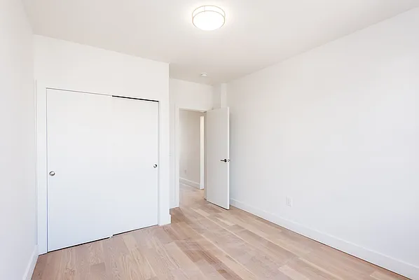 Rented by Nooklyn NYC LLC | media 16