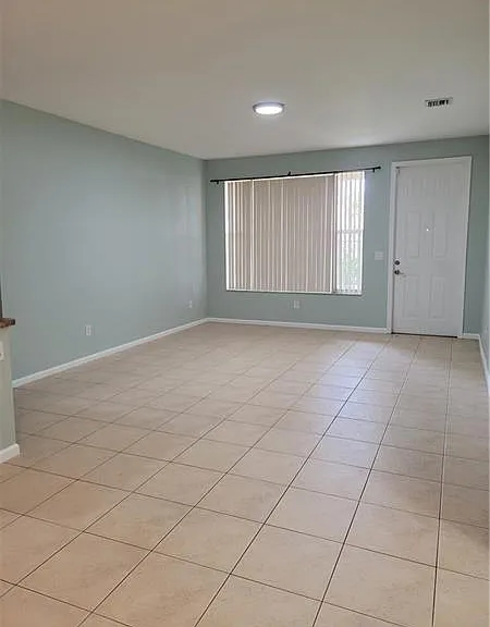 3569 Forest Hill Blvd #117 — Photo 9