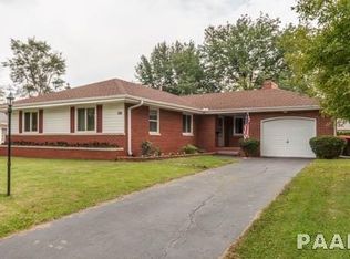 130 W Lyndale Rd, Peoria, IL 61614