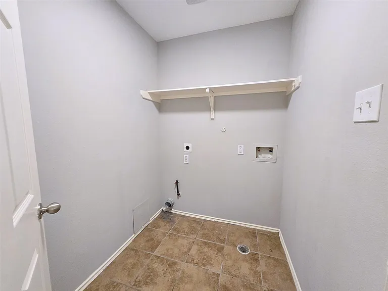 1423 Stone Bluff Dr — Photo 21