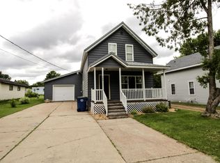 704 S 3rd Ave, Edgar, WI 54426