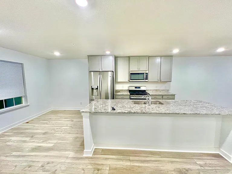 11204 Balsam Pointe Trl — Photo 29