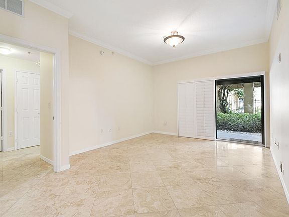 3rd image of 4905 MIDTOWN Lane #2107