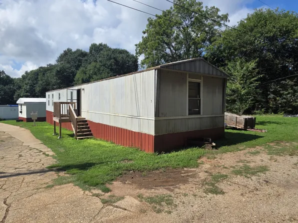 8364 Cedar St, Connelly Springs, NC