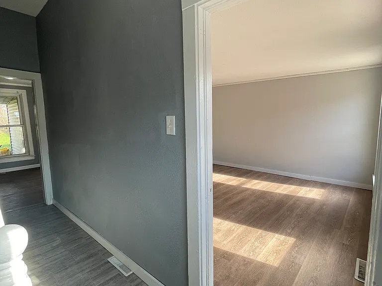 605 Bridge St #607 — Photo 2