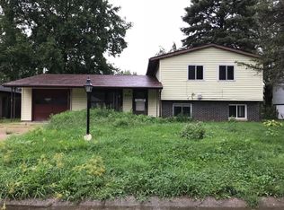932 Heritage Ln, Anderson, IN 46013