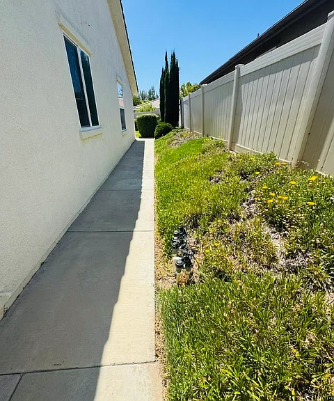 260 Bridle Trl — Photo 31