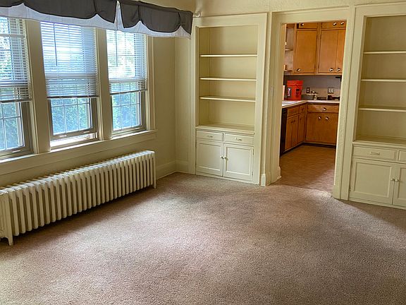 5th image of 4129 N Bartlett Ave