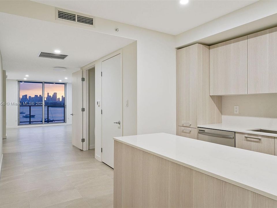 1500 BAY RD Miami Beach FL | Zillow