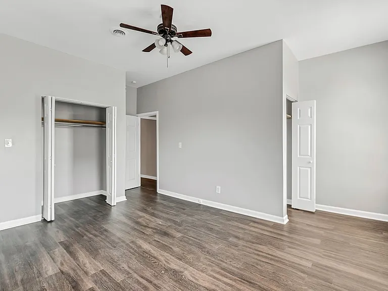 3223 Pestalozzi St #2F — Photo 11