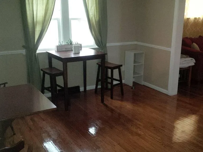 635 Fuller Ave NE — Photo 7