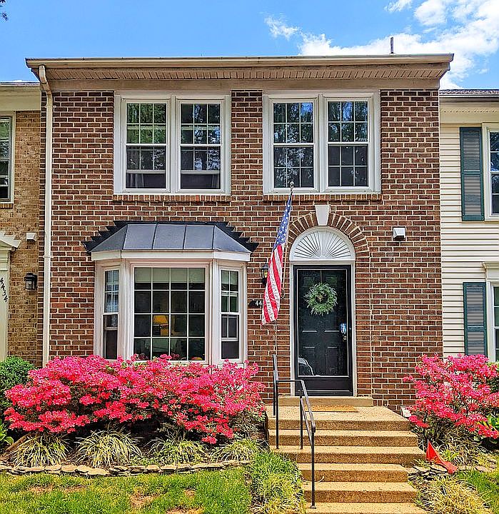 1st image of 4432 Holly Ave