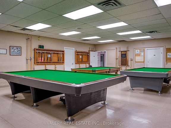 4th image of 3033 Townline Rd Unit M