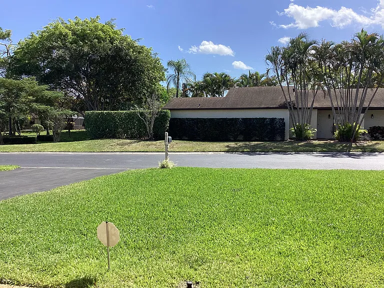 8895 Old Pine Rd — Photo 45