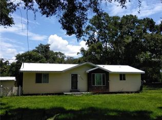 5260 Sandy Curve Dr, Plant City, FL 33567