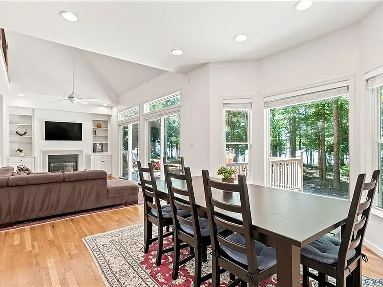 14318 Cove Ridge Pl — Photo 6