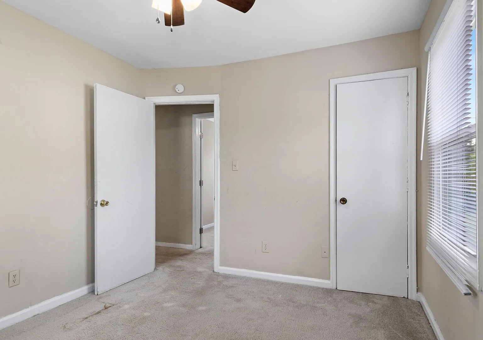 503 Woodfin Road — Photo 4