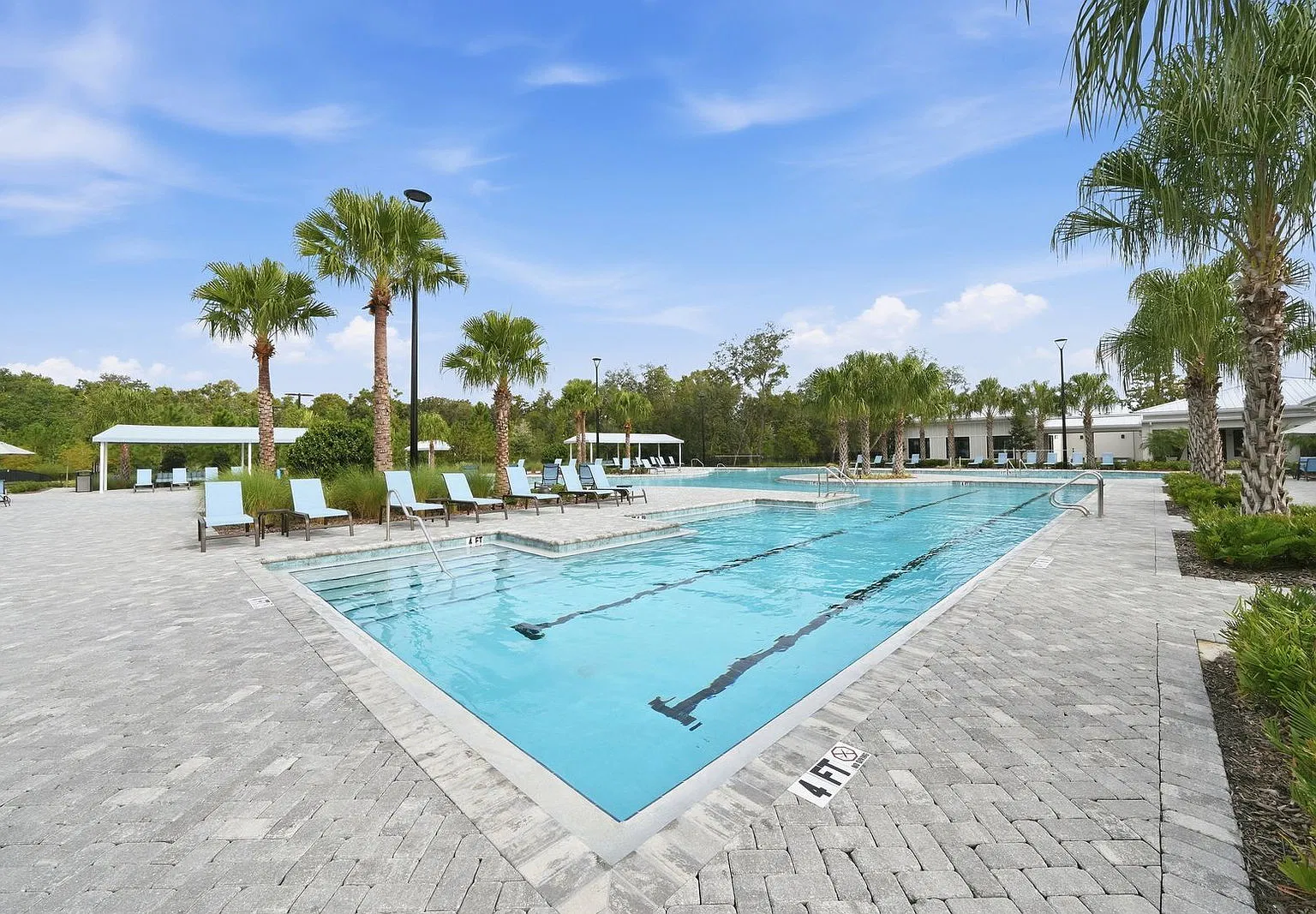 2 bed, 2.0 bath, 1398 sqft, $1,995 — Photo 3