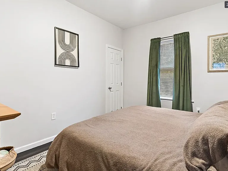 24 Potter St #2 — Photo 9