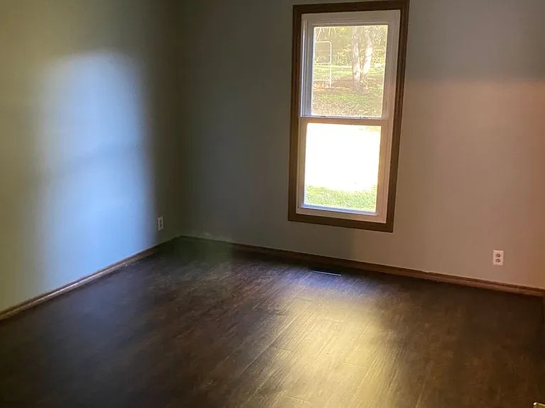1612 E Harrison St — Photo 19