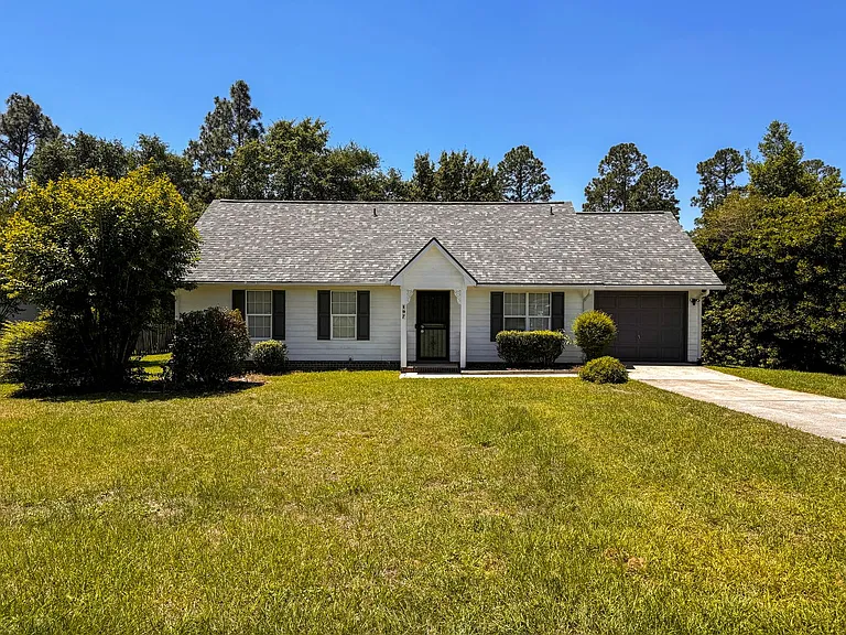 197 Brandywood Ct — Photo 1