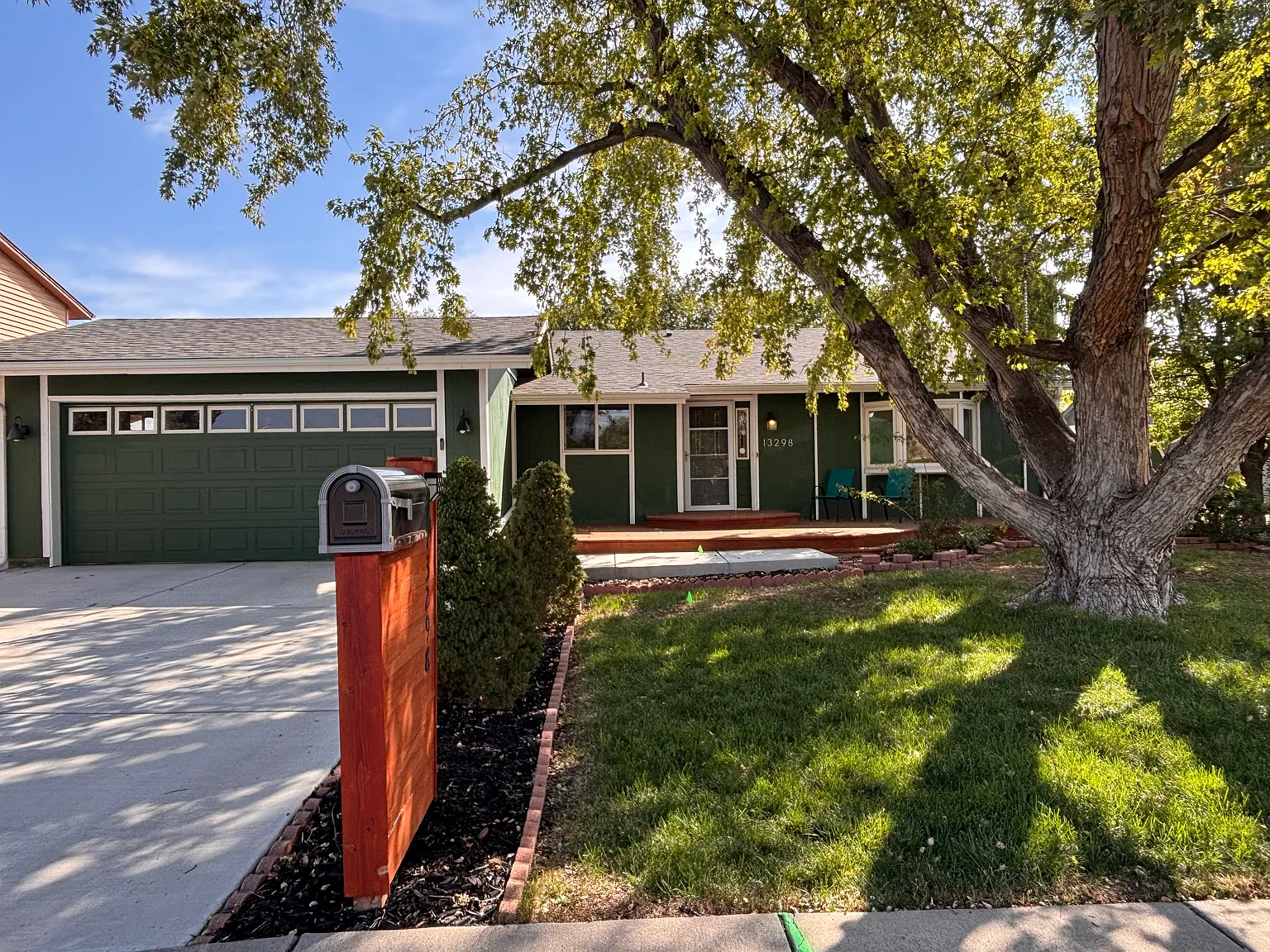 4 bed, 2070 sqft, $4,550 — Photo 1