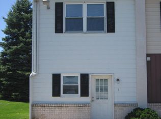 24 Locust St APT 1, Gettysburg, PA 17325