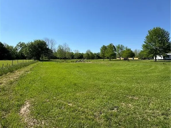 2041 Highway 452 #201, Marksville, LA 71351
