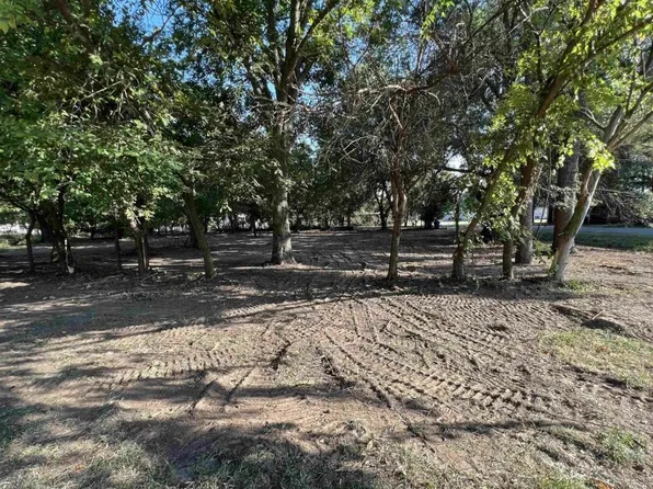 612 N 8th St, Marlow, OK 73055