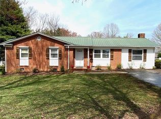 110 Ogden School Rd, Kernersville, NC 27284