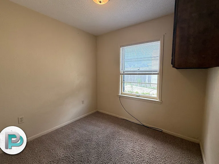 10 26th St SW — Photo 9