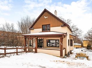706 E 11th St, Duluth, MN 55805