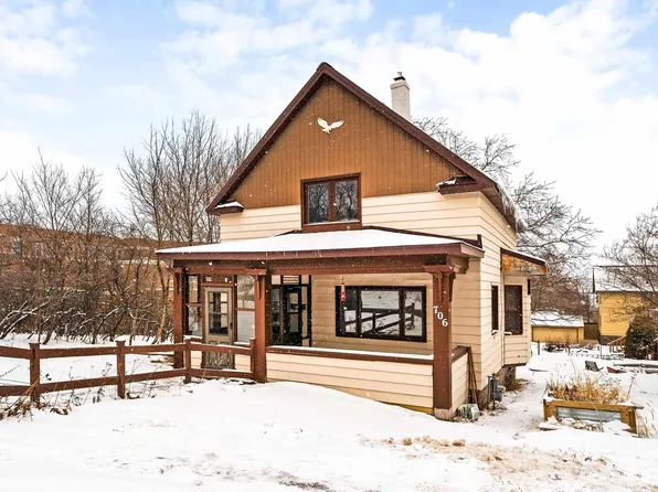 706 E 11th St, Duluth, MN 55805