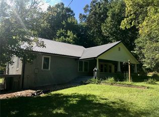 155 Fairgrounds Rd, Taylorsville, NC 28681