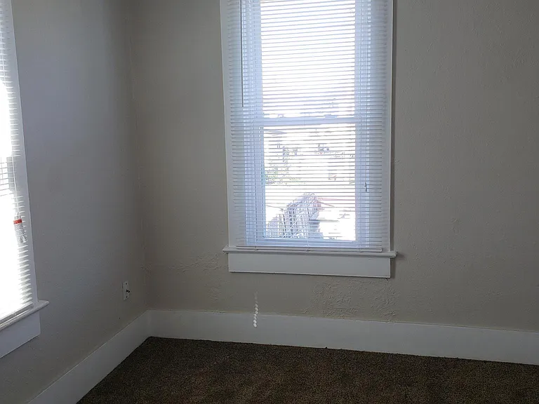 upstairs bedroom back