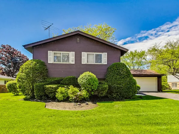 109 Mulberry Rd, Deerfield, IL 60015